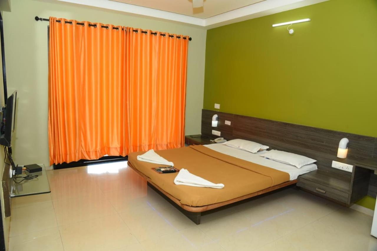 Sagar Raj Beach Resort Harnai Luaran gambar